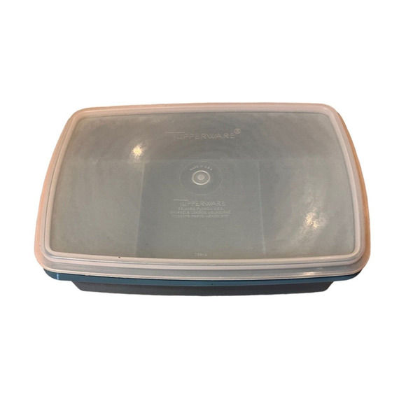 Vintage Blue Tupperware 767-2 Container Sectional With Lid 769-2 3 pieces - Picture 3 of 6